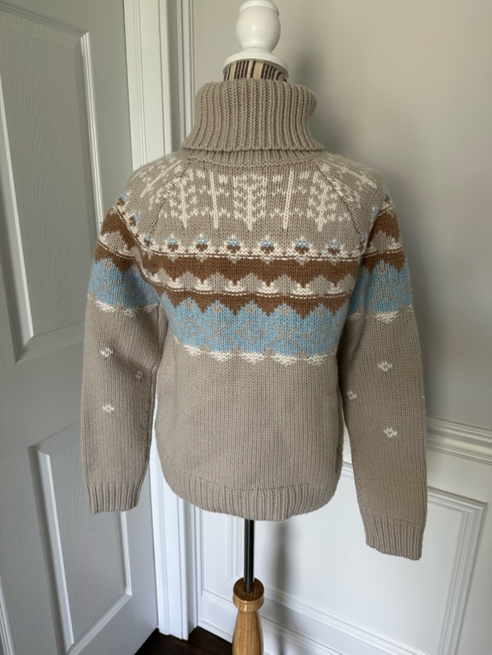 Bogner Samia 100% Cashmere Turtleneck Fair Isle Knit Sweater - Picture 4 of 6
